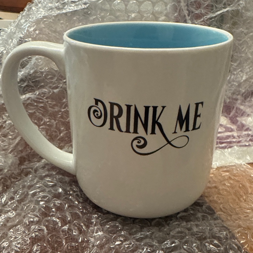 Alice in Wonderland White and Blue Ceramic Mug - Picture 2 of 6